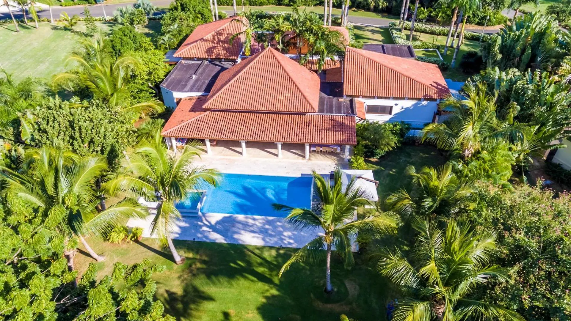 Gorgeous Villa At Casa De Campo - With Large Pool, Cook, Maid And 2 Golf Carts La Romana Dominikai Köztársaság