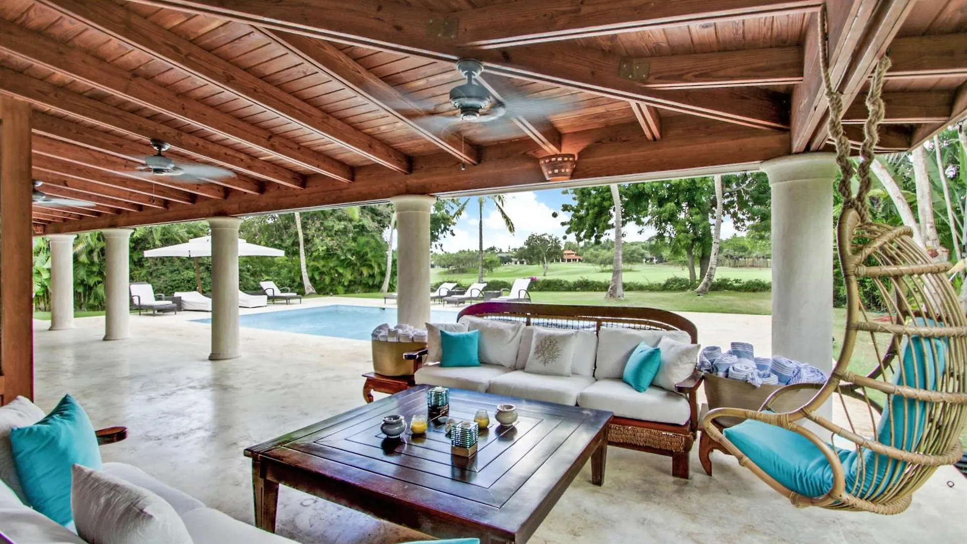 Gorgeous Villa At Casa De Campo - With Large Pool, Cook, Maid And 2 Golf Carts La Romana