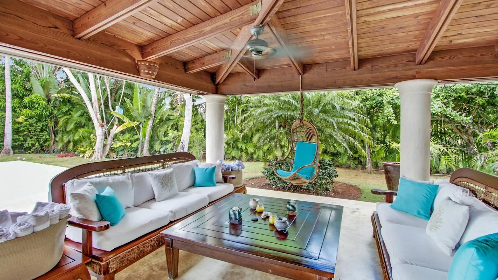 Gorgeous Villa At Casa De Campo - With Large Pool, Cook, Maid And 2 Golf Carts La Romana Dominikai Köztársaság