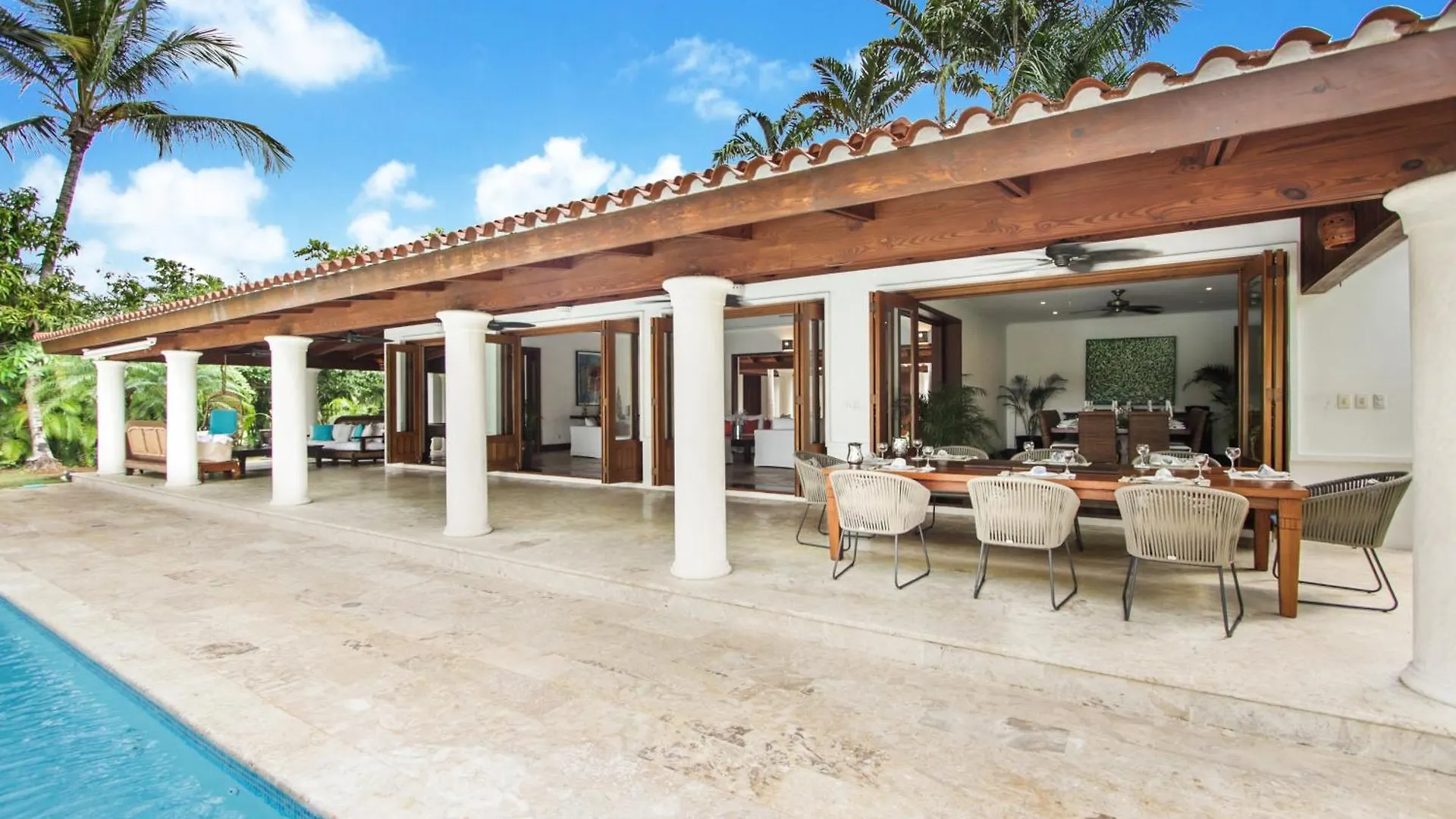 Gorgeous Villa At Casa De Campo - With Large Pool, Cook, Maid And 2 Golf Carts La Romana